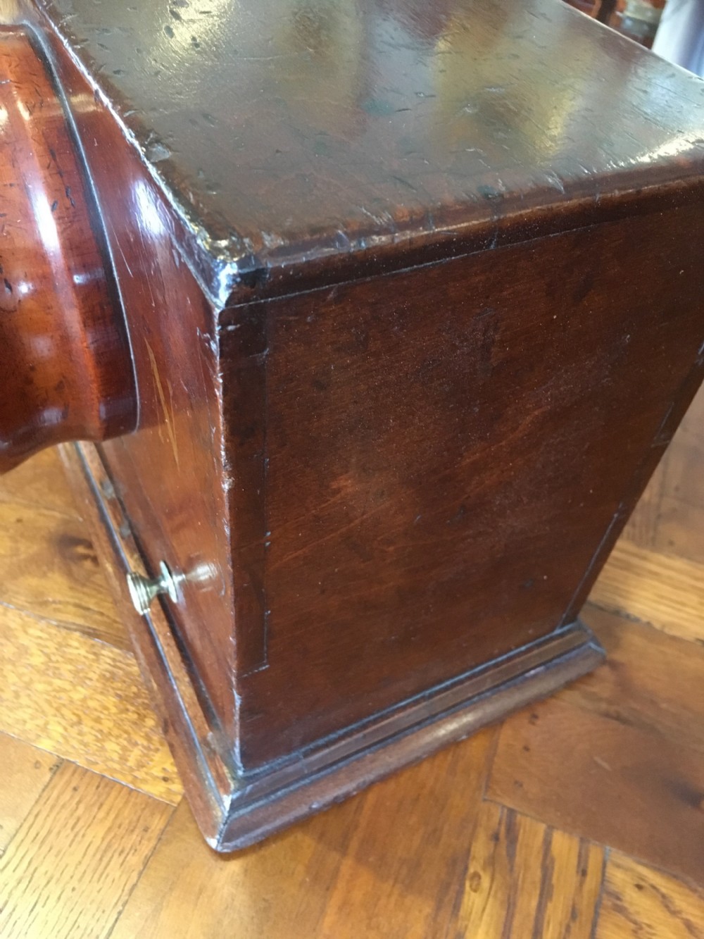 MASONIC / GOLF CLUB BALLOT BOX View V