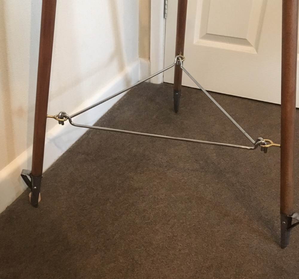 ALDIS LAMP ON STAND View IX