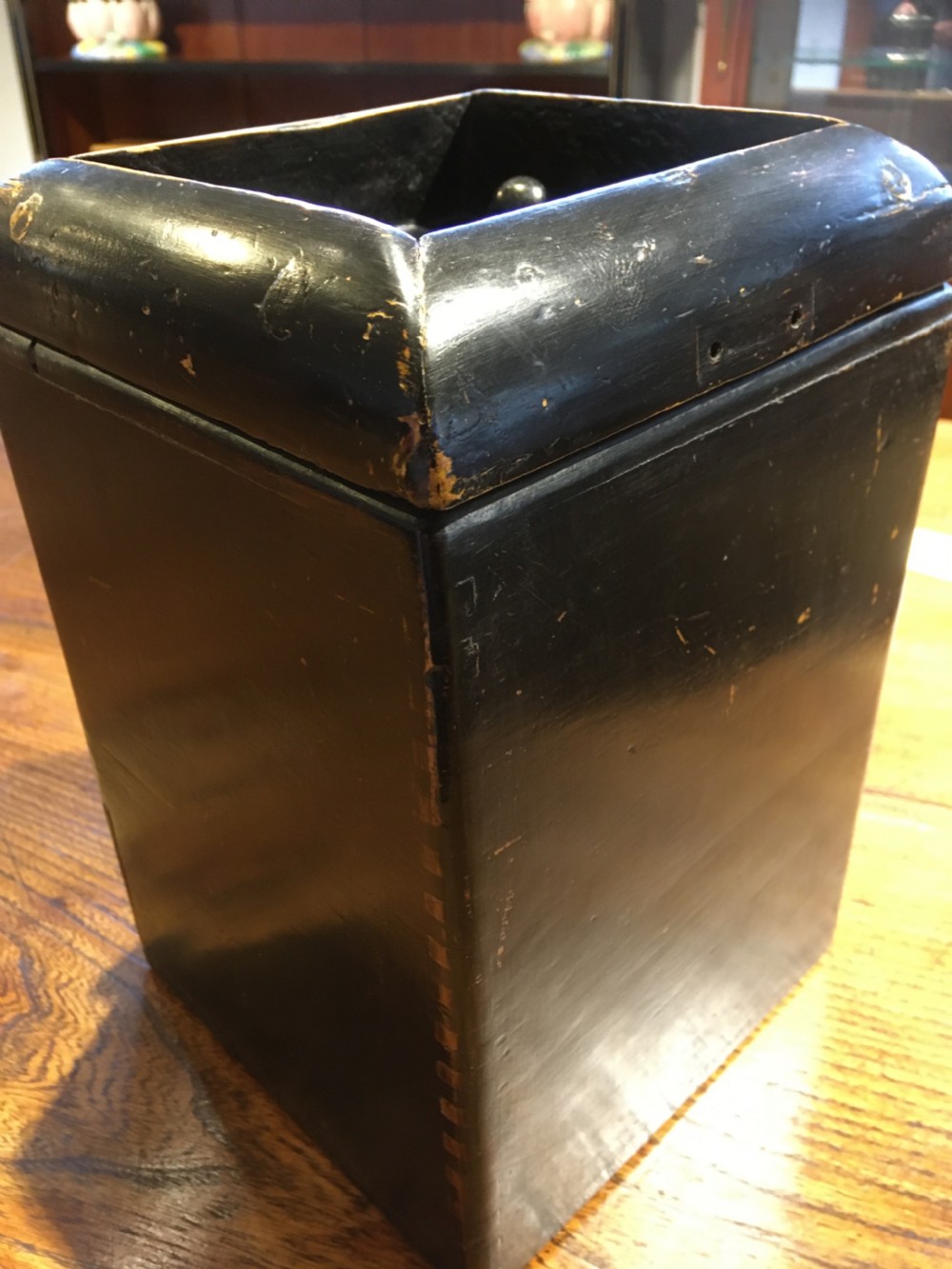 “BLACK BALL” BALLOT BOX View IV