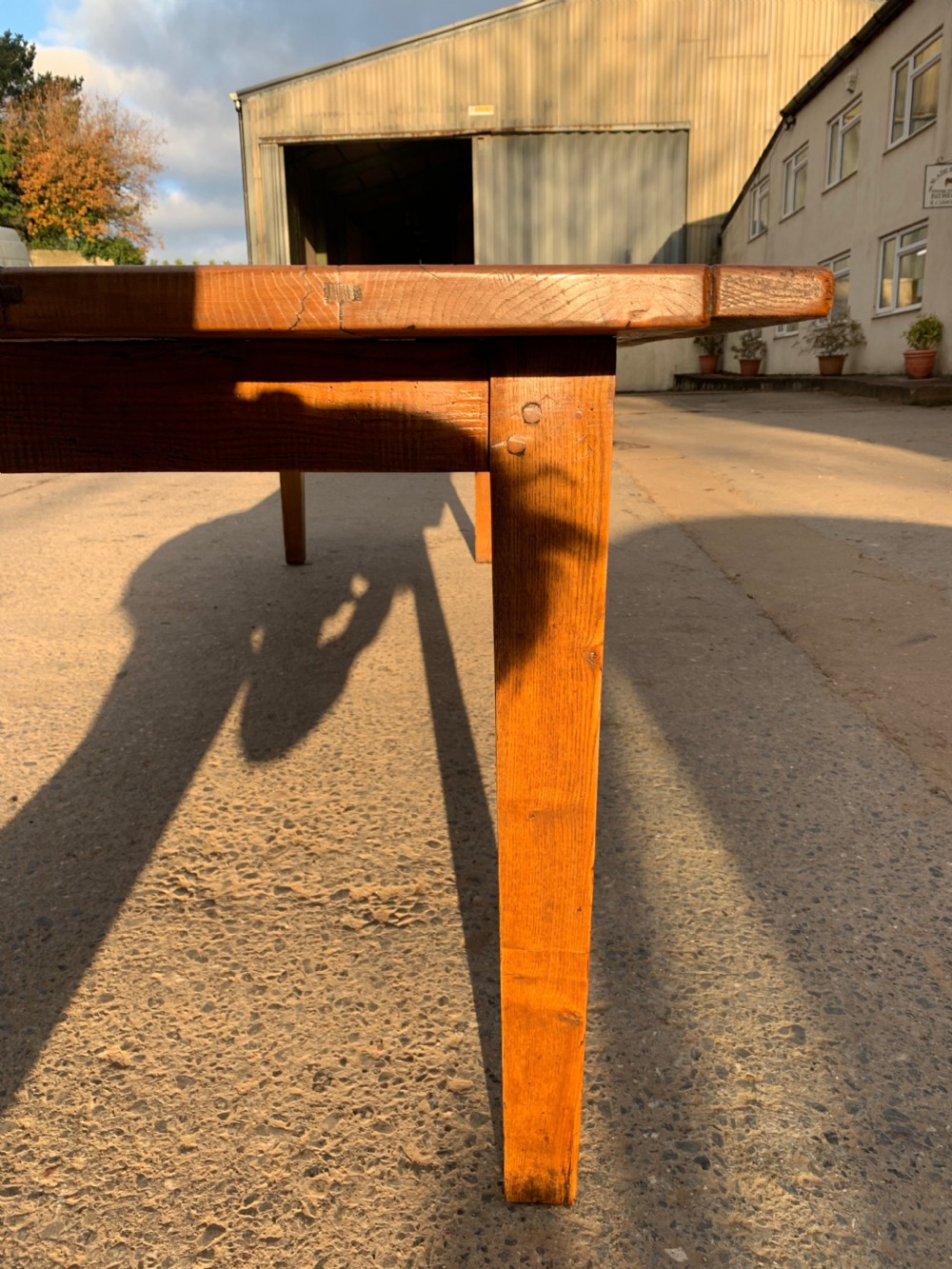 Large elm farmhouse table 301 cms   View XI