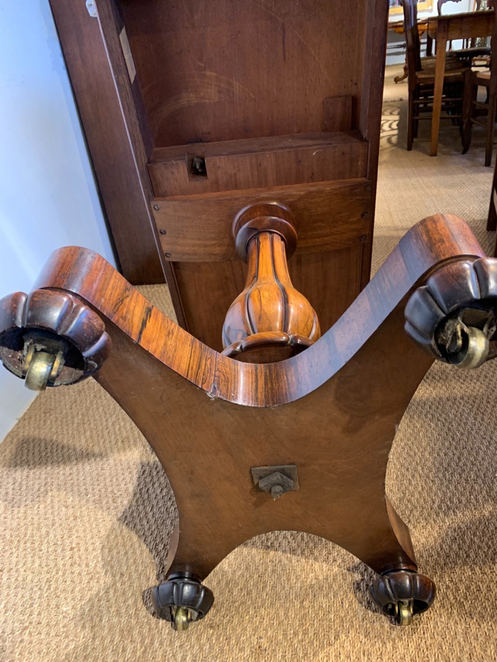 Card table  View IX