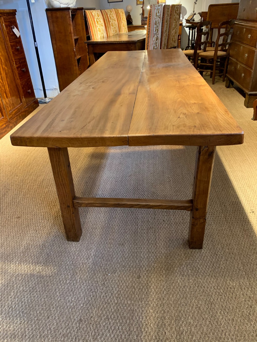 Farmhouse table , Elm  View III