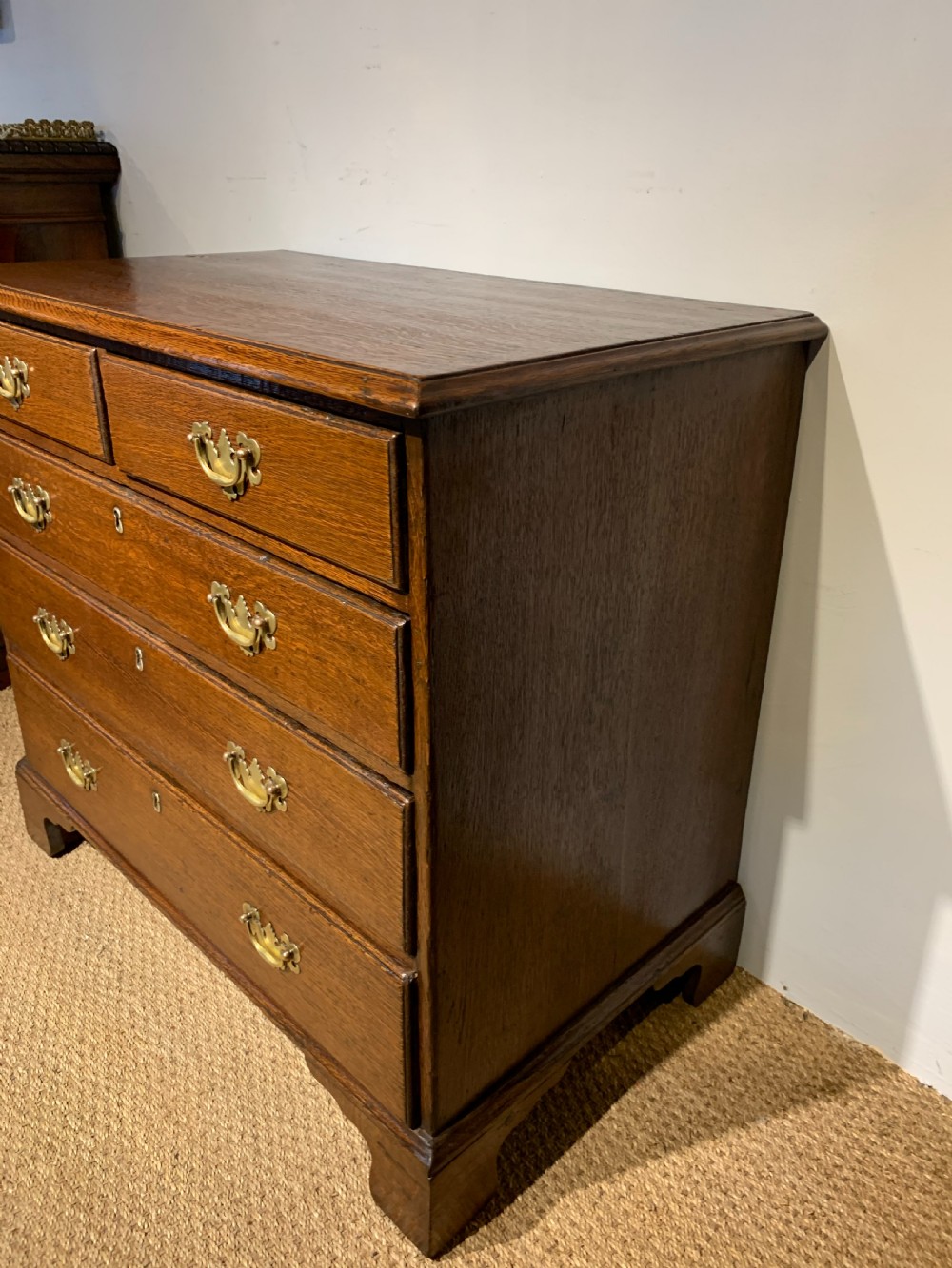 Small Georgian Oak chest of drawers  View III
