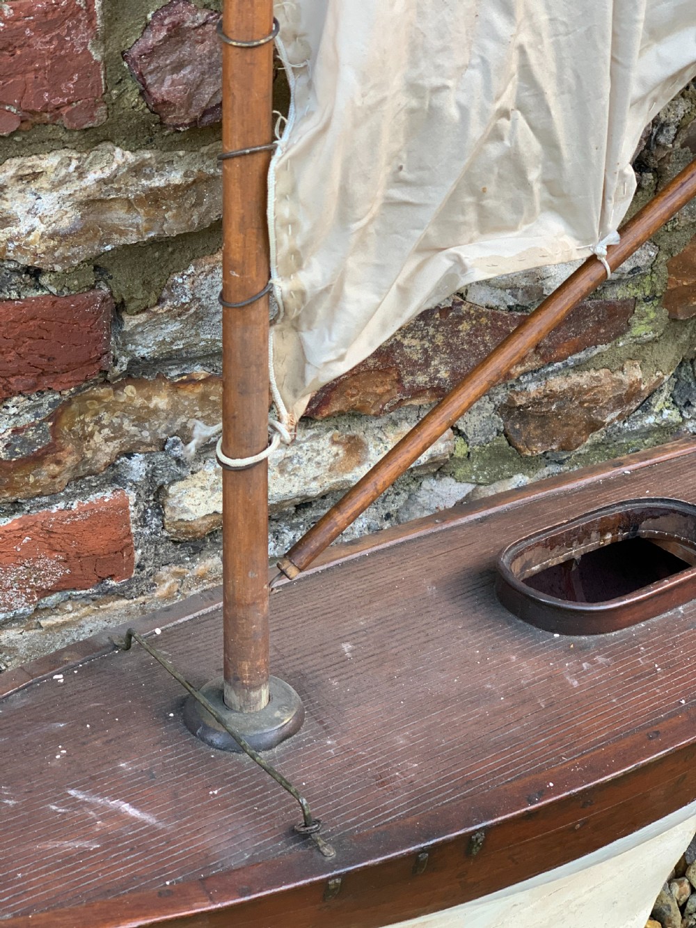 Antique Pond yacht 4ft long   View VIII