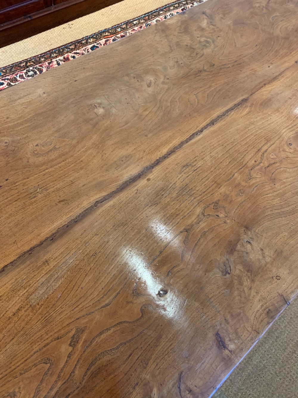 Elm farmhouse table 260 cms  View V