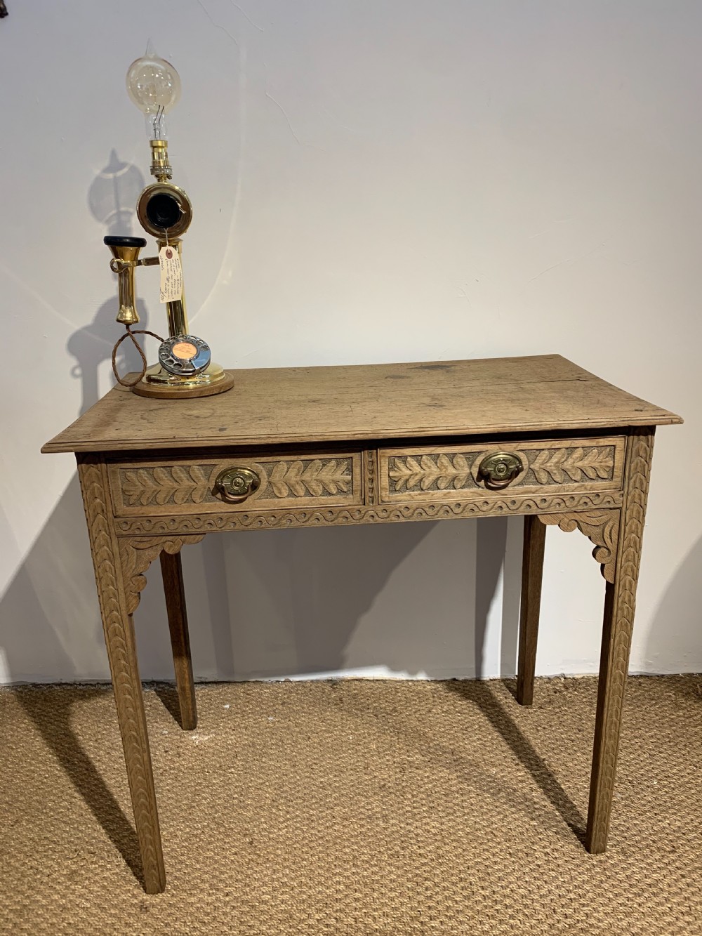 Georgian oak side table  View VIII
