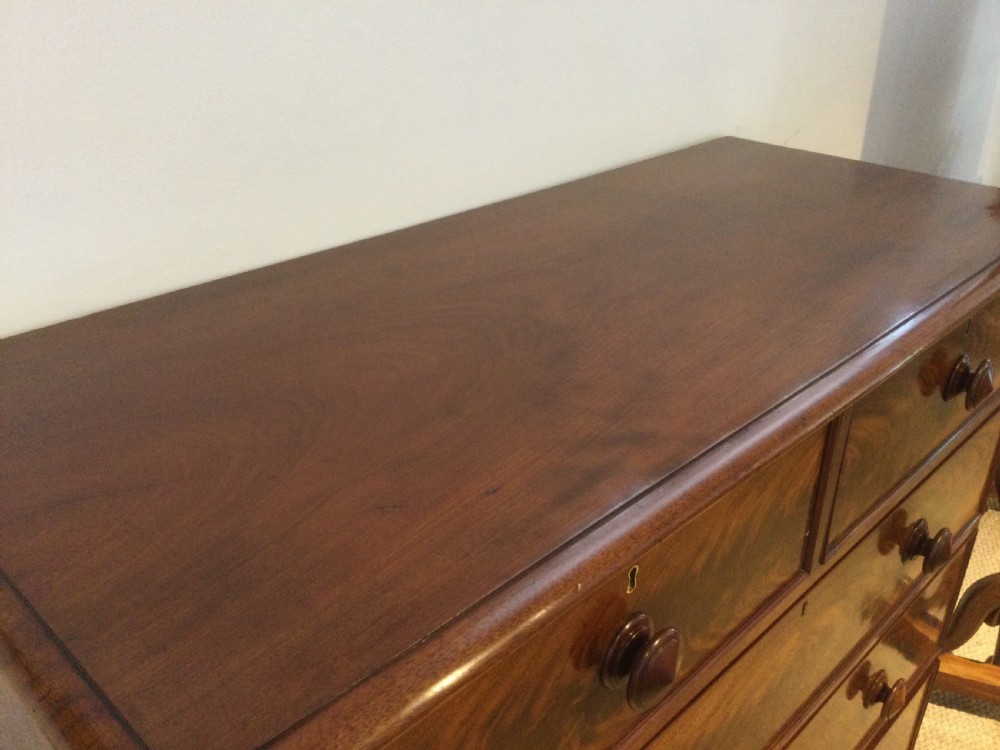 VICTORIAN MAHOGANY CHEST OF DRAWERS  View III