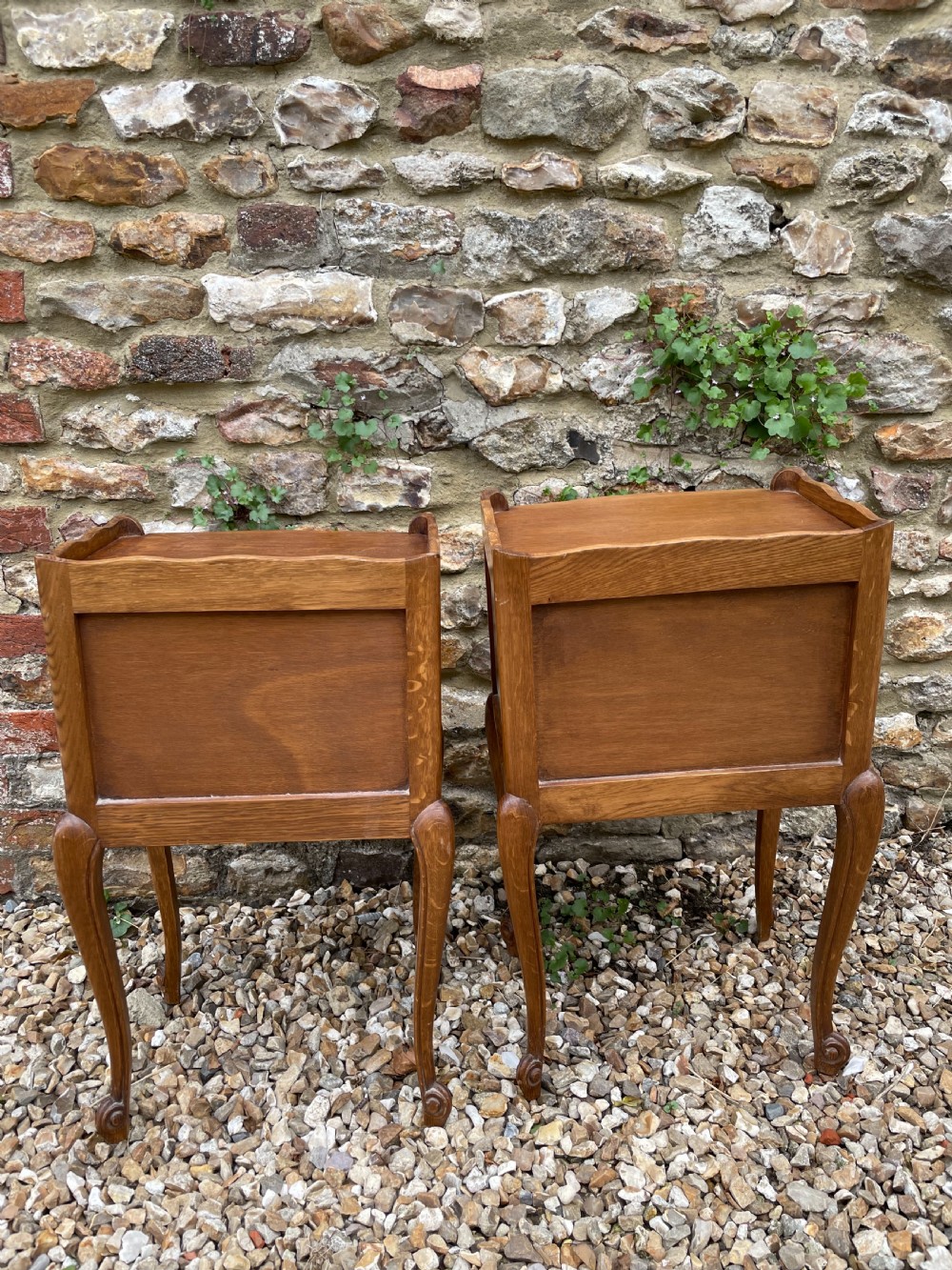 Pair of oak bedside cabinets  View V