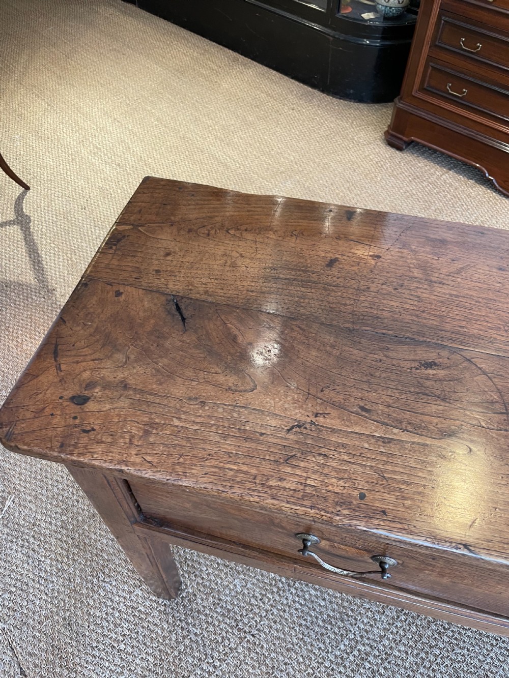 Dresser base  View VII