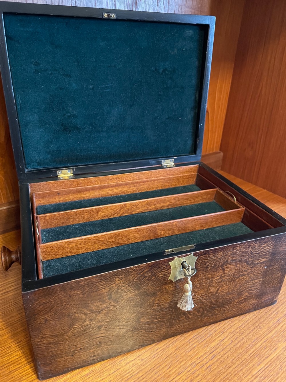 OAK JEWELLERY BOX View II