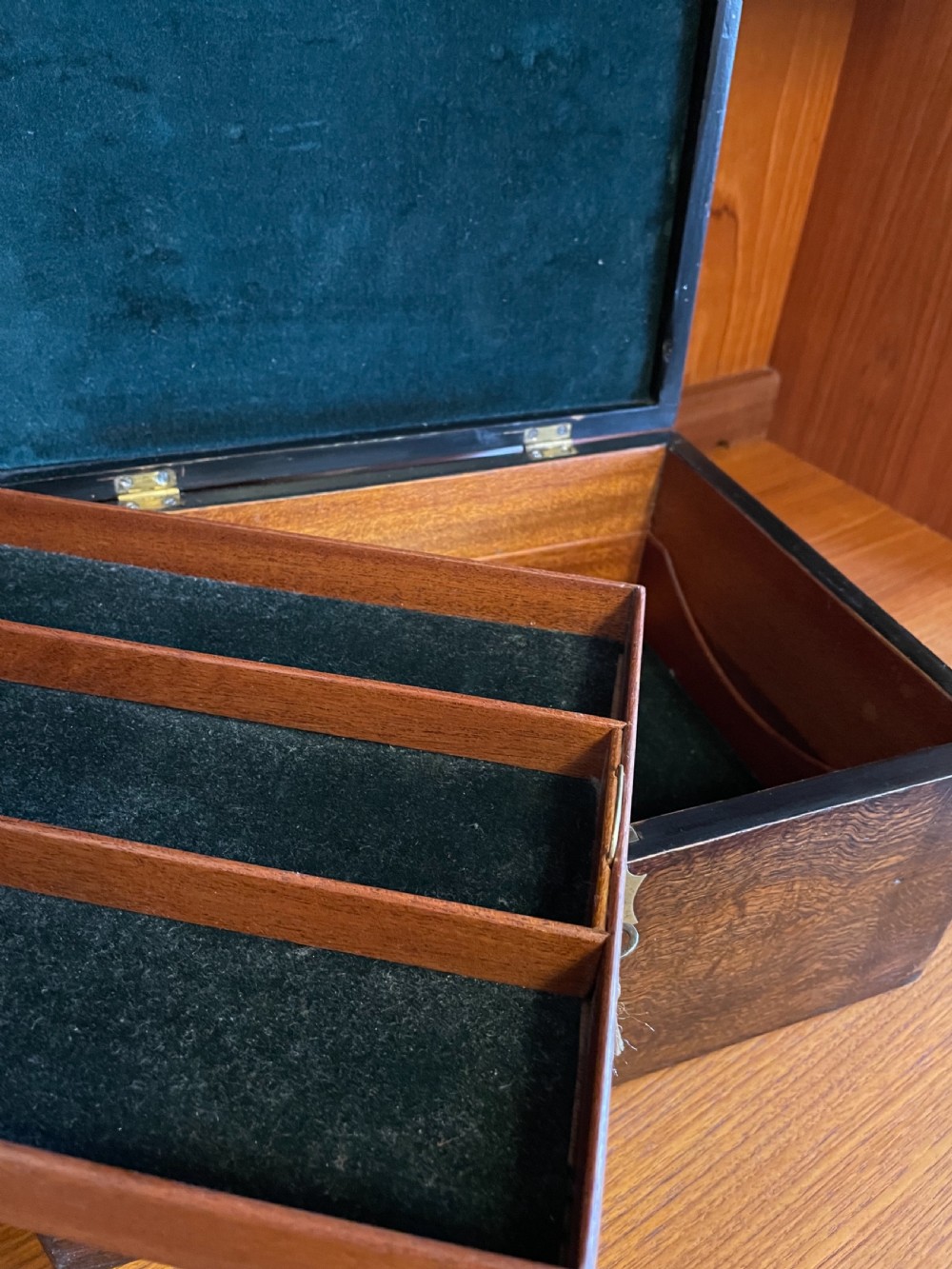 OAK JEWELLERY BOX View III