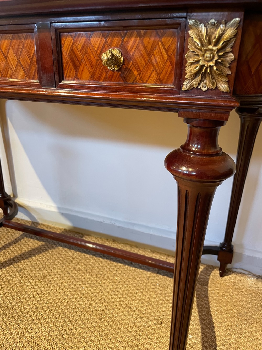 Dressing table  View VIII