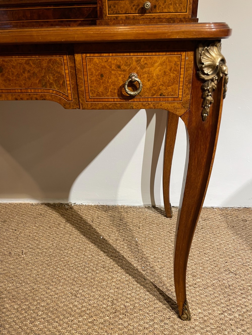 Dressing table  View VI