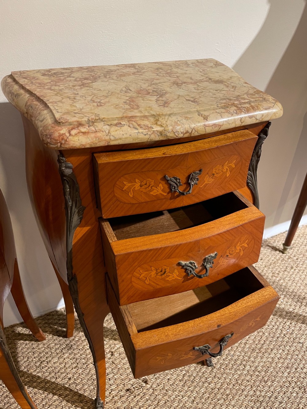 Pair of bedside cabinets  View IV
