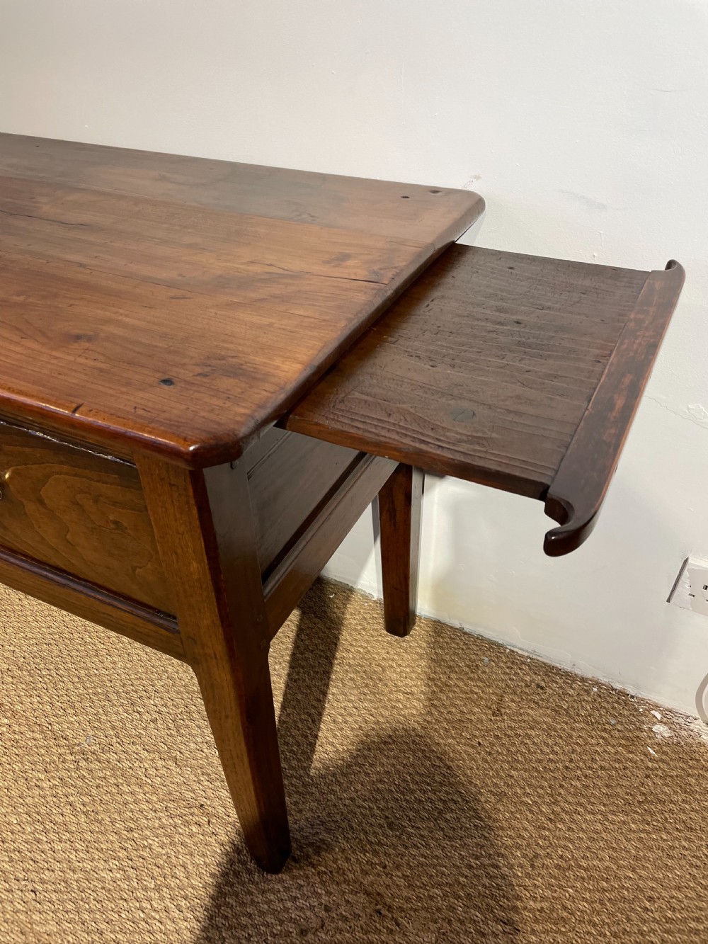 3 drawer dresser base  View III
