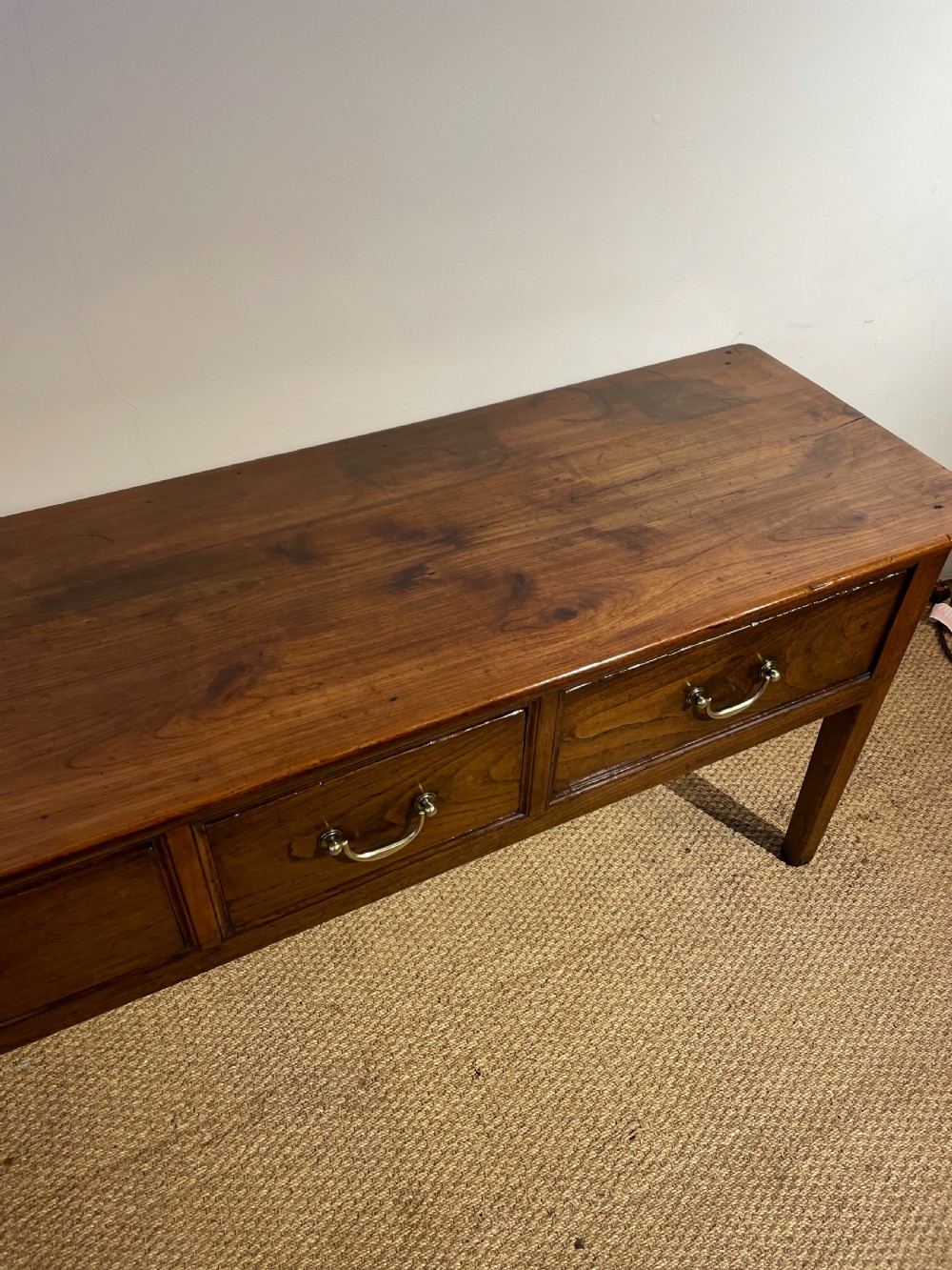 3 drawer dresser base  View VI
