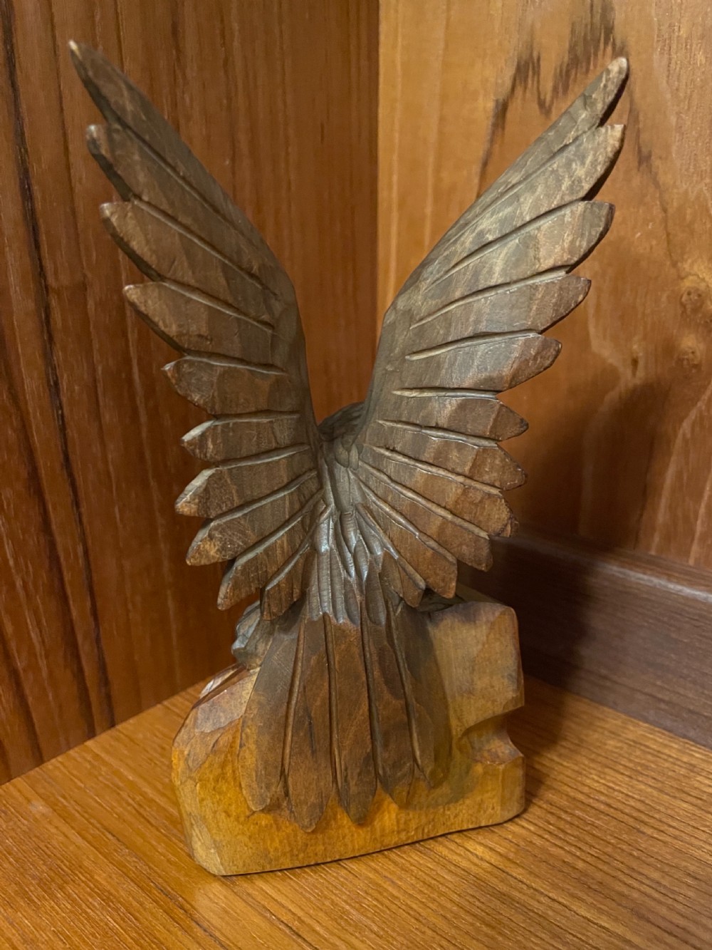 BLACK FOREST CARVING OF AN EAGLE  View IV
