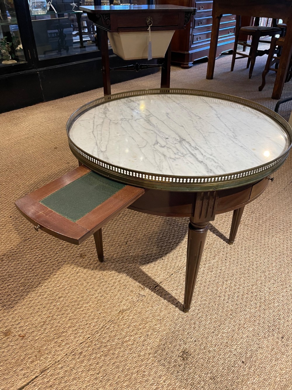 Coffee table  View III