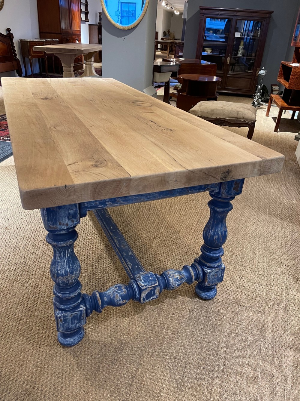 Oak refectory table  View IV