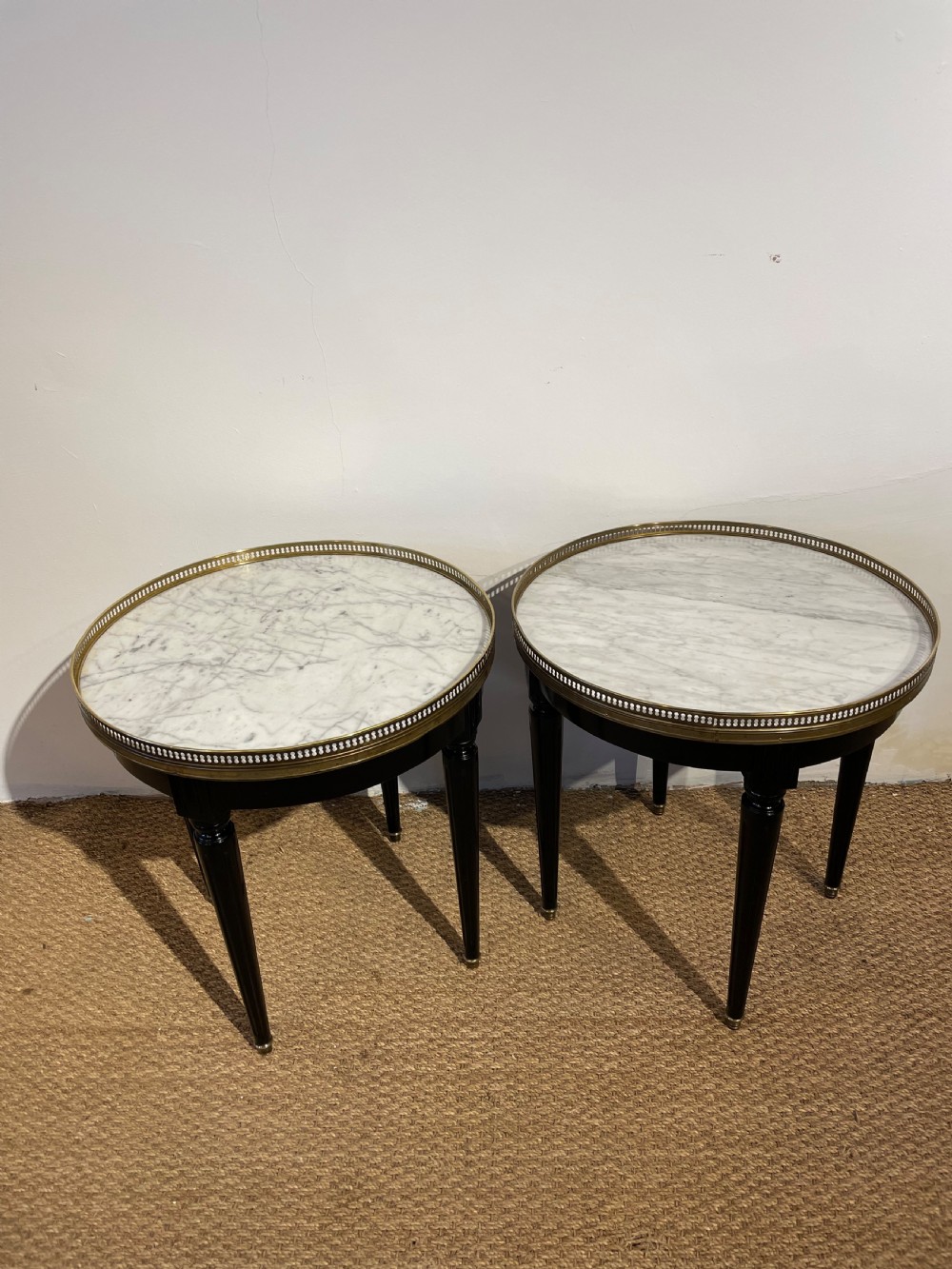 Pair of coffee tables / wine tables 