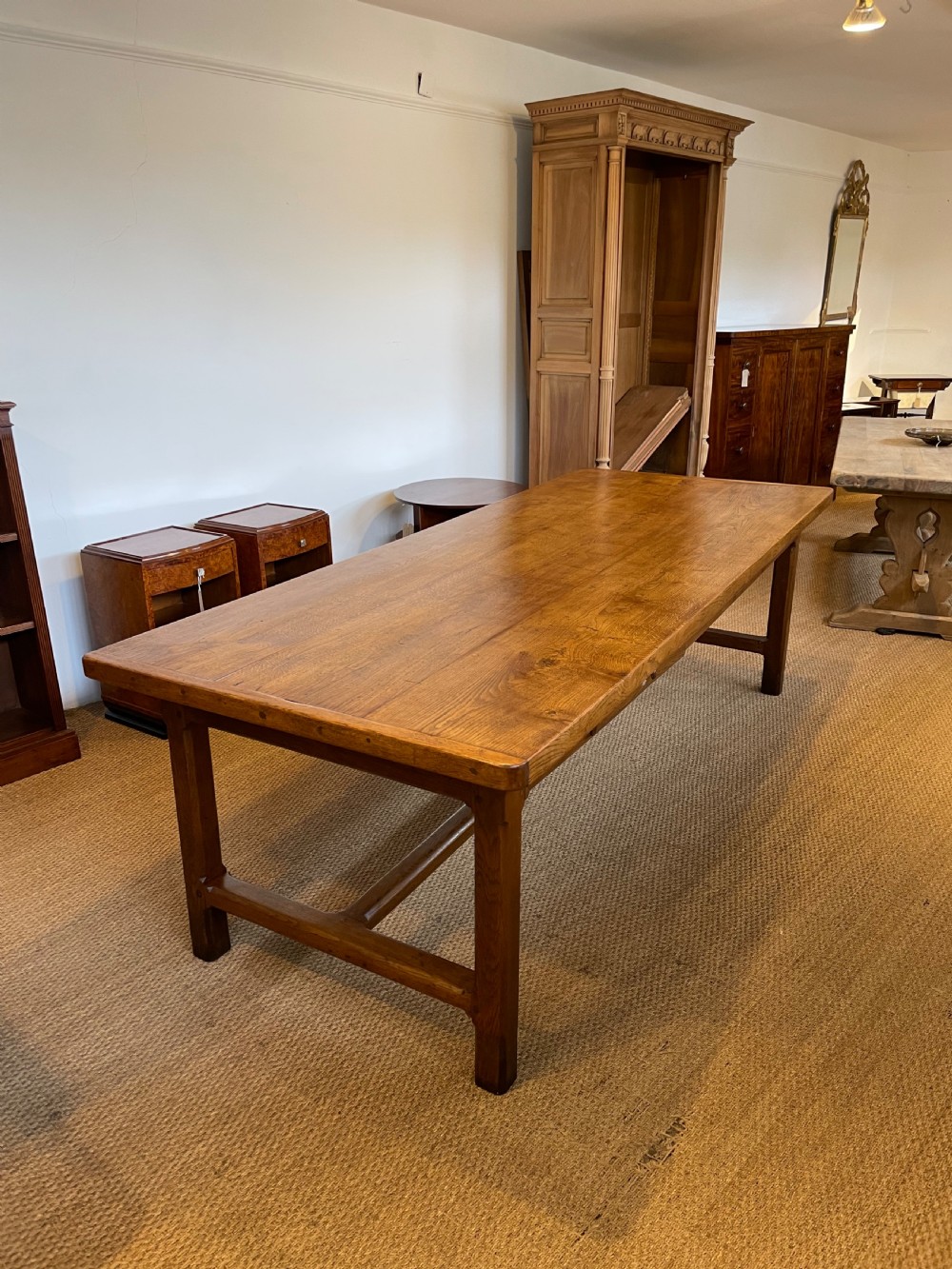 Oak farmhouse table  View III