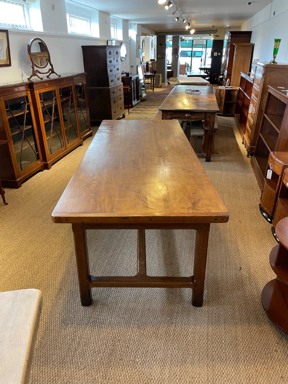 Oak farmhouse table  View XII