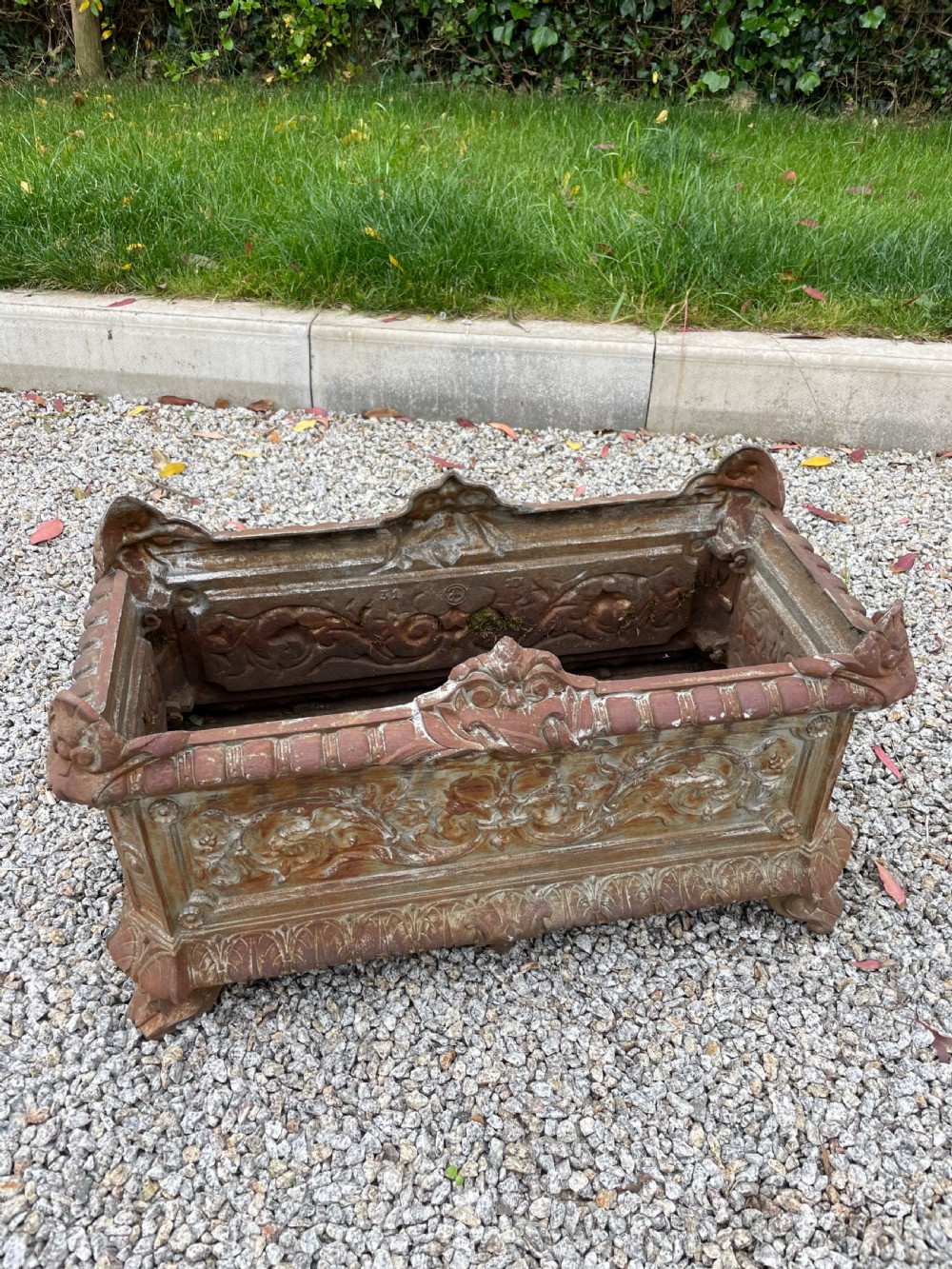 Large 19th century cast iron planter 