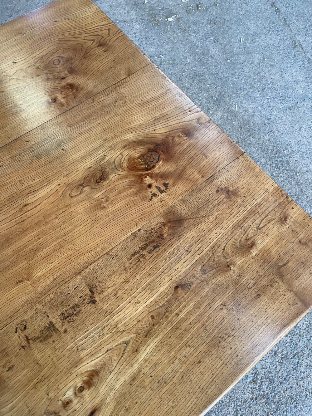 Large elm farmhouse table  View VI
