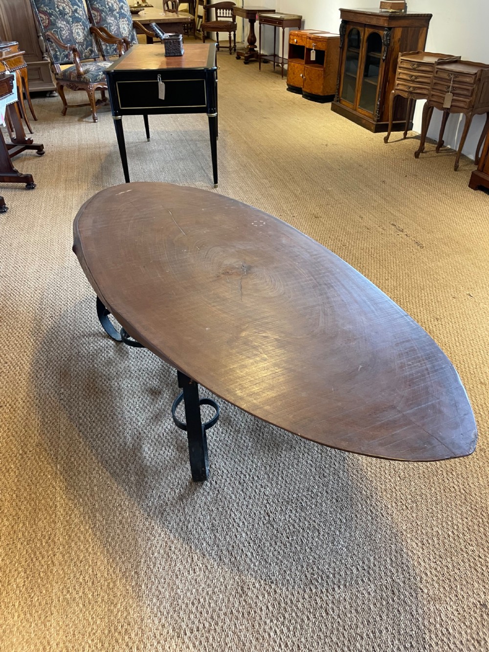 Large tree trunk coffee table  View IV