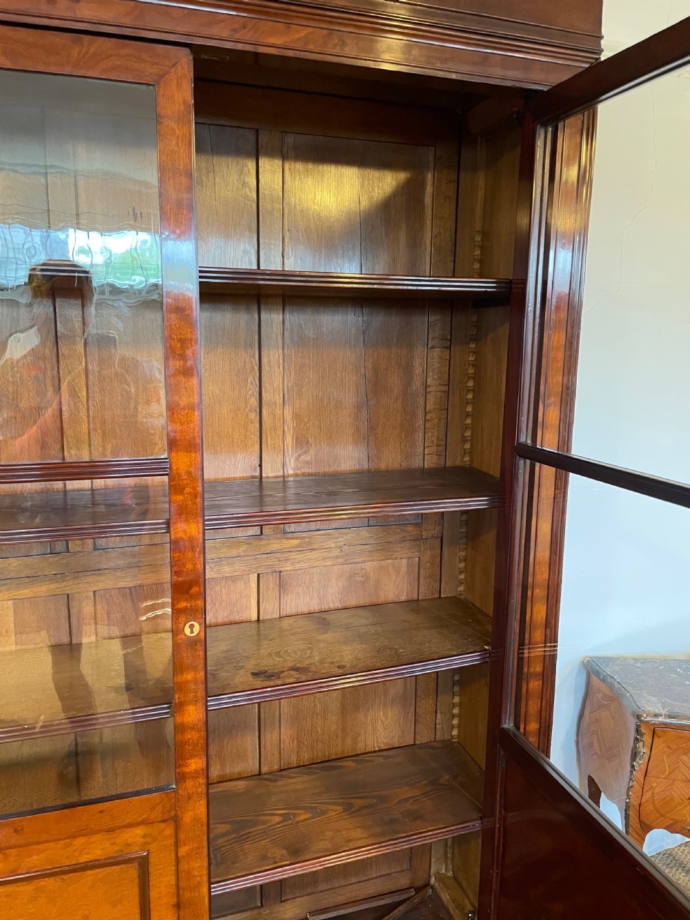 Mahogany 2 door bookcase  View VII