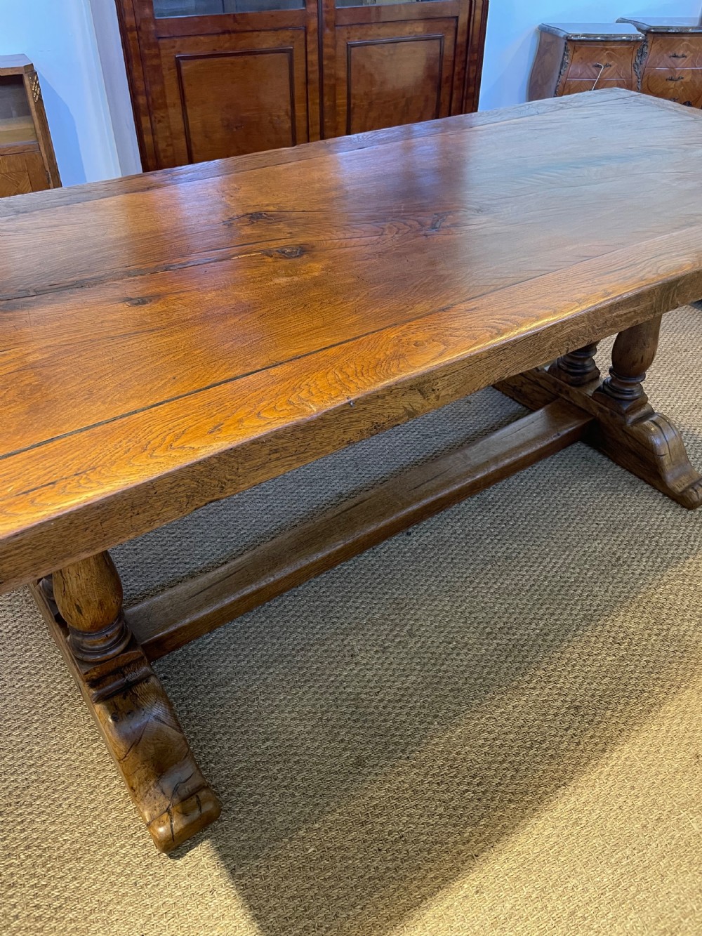 Oak refectory table  View IV