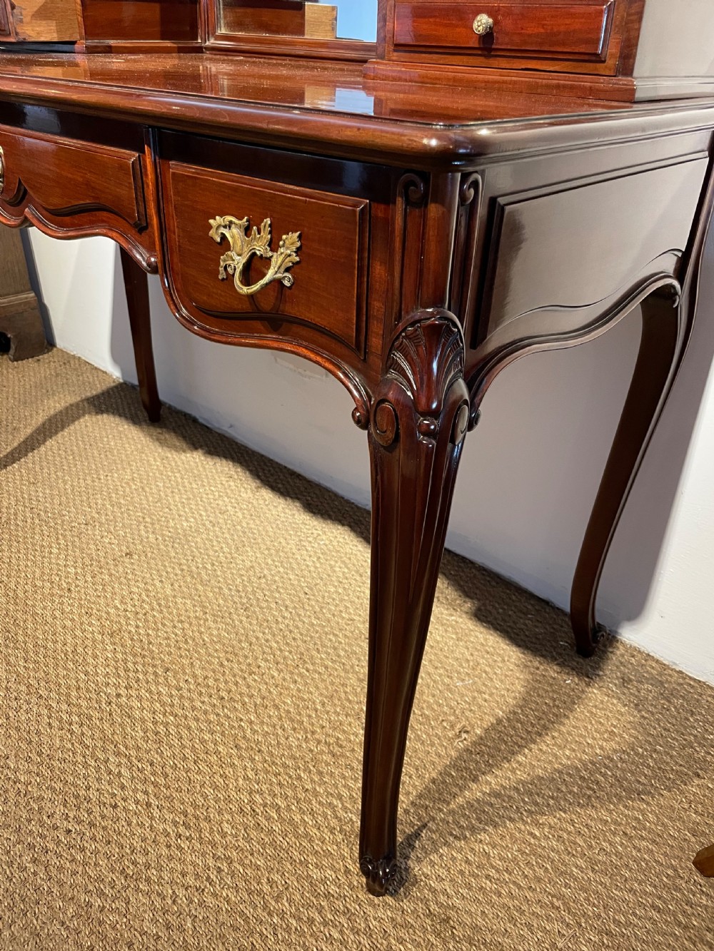 Antique mahogany dressing table  View VI