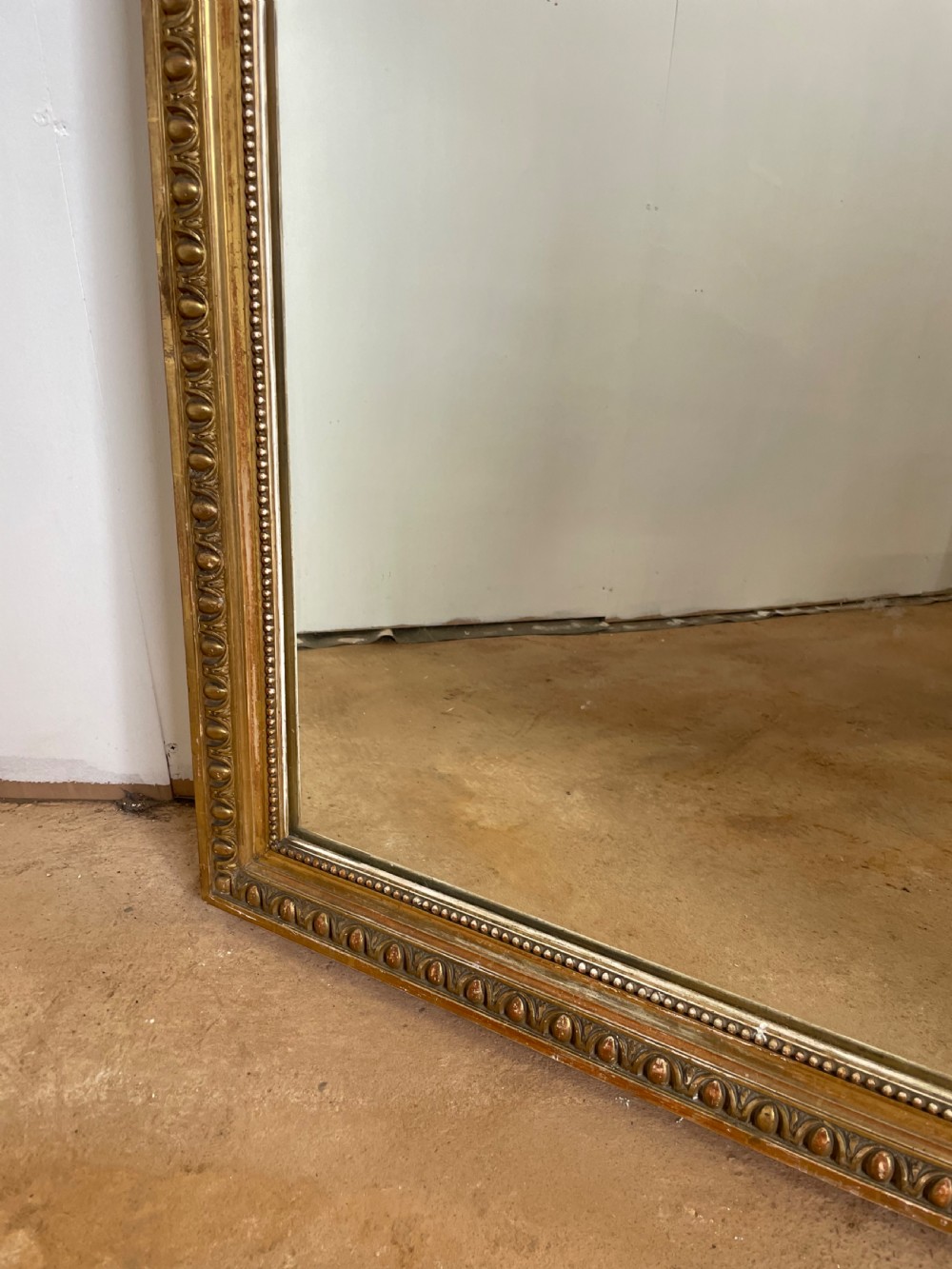 Large 19th century antique gilt over mantle  View V
