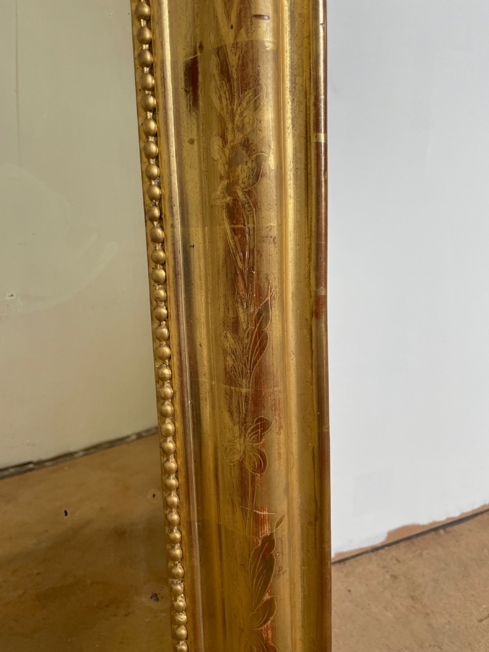 Antique gilt mirror  View VII
