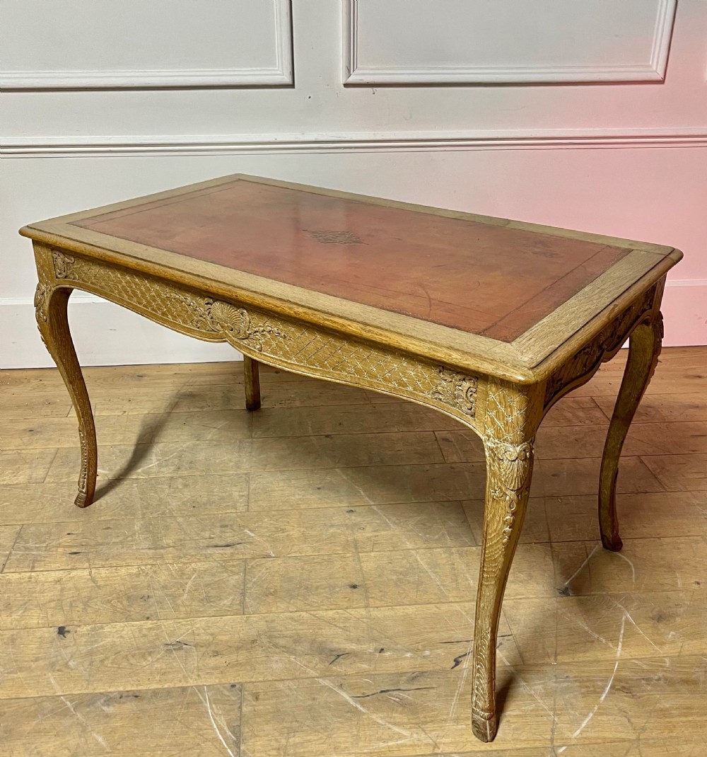 Late 19th centre table or writing table 