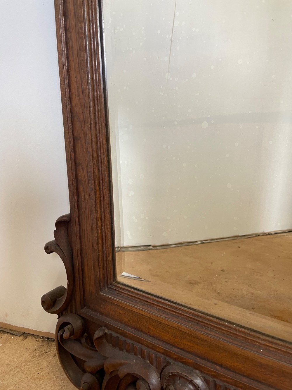 Large carved oak wall mirror  View VII