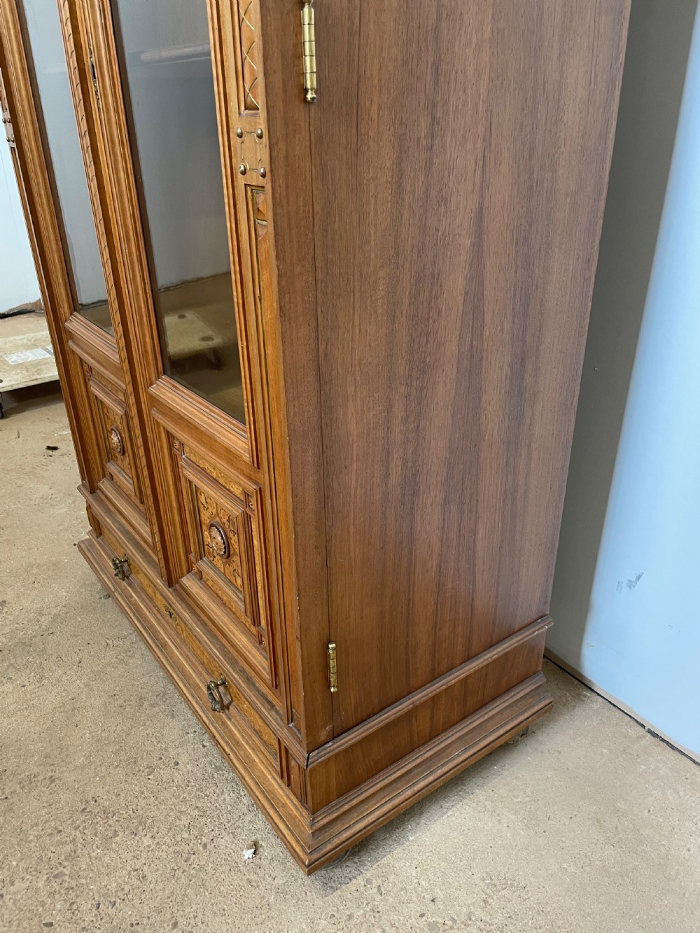 Small walnut bookcase / display cabinet  View III