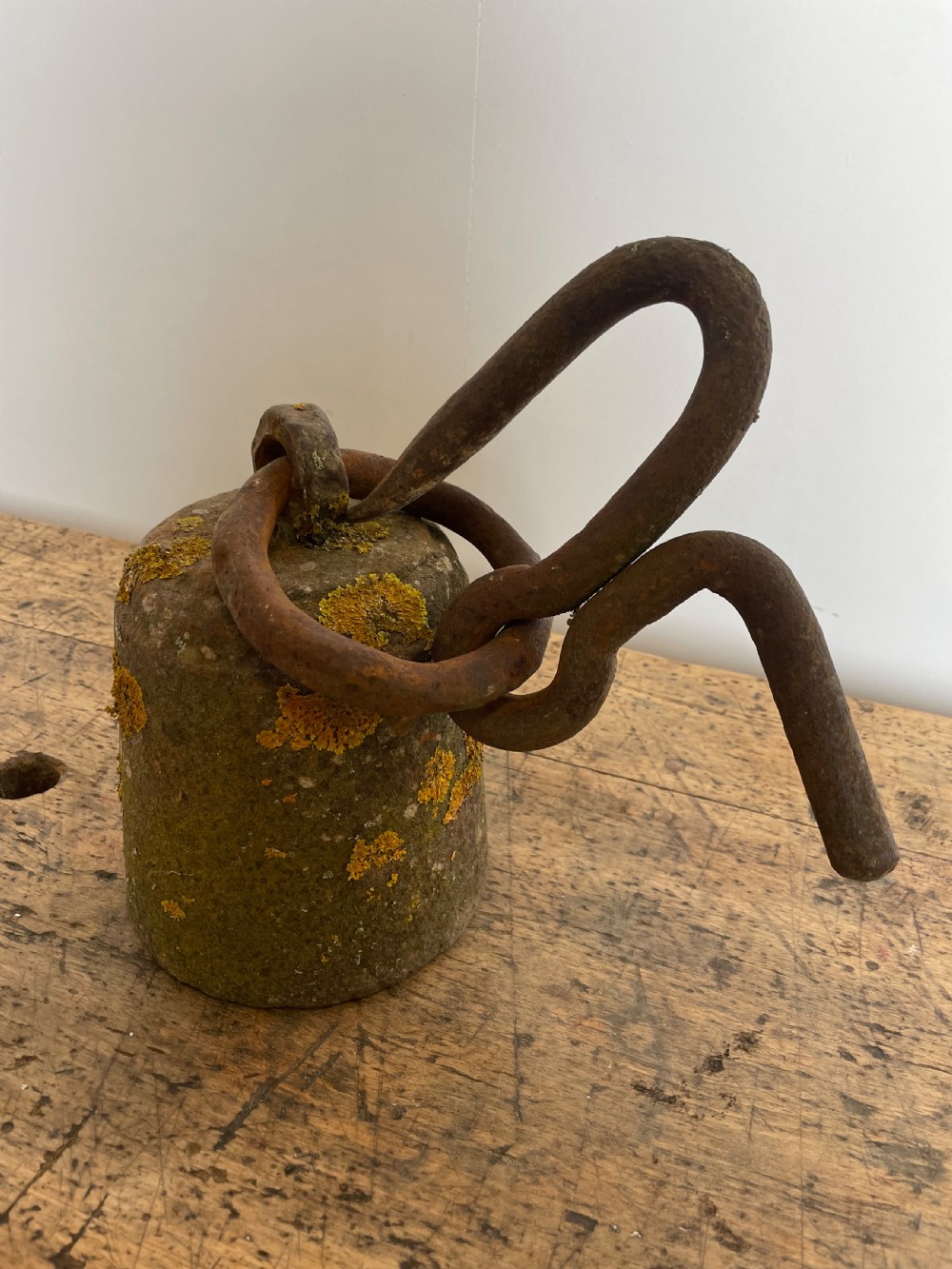 Cast iron farm weight  View IV