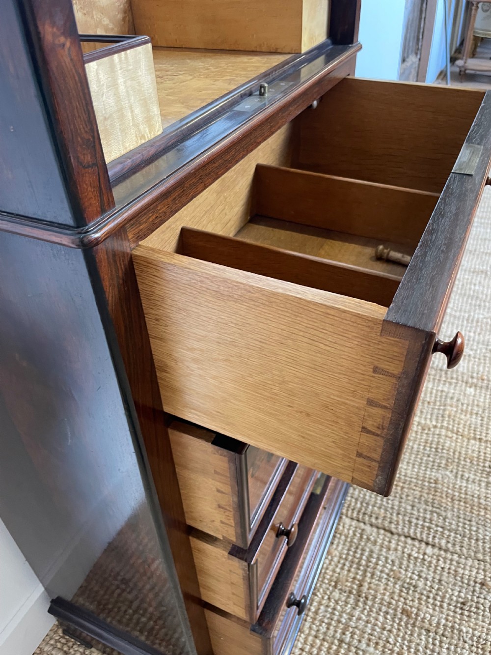 Neat sized chest of drawers / dressing table  View VII