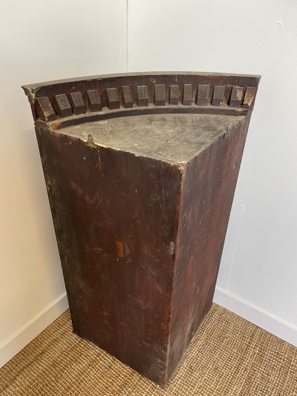 Georgian mahogany bow fronted corner cupboard  View VIII