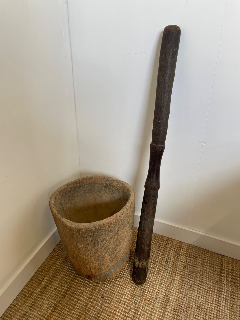 African pestle and mortar View III
