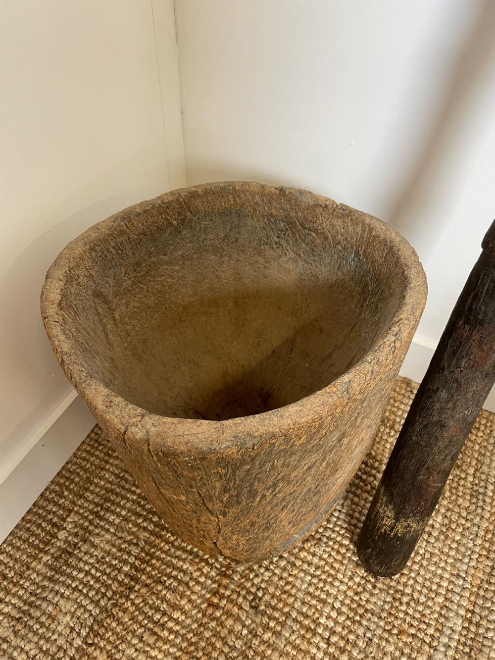 African pestle and mortar View V