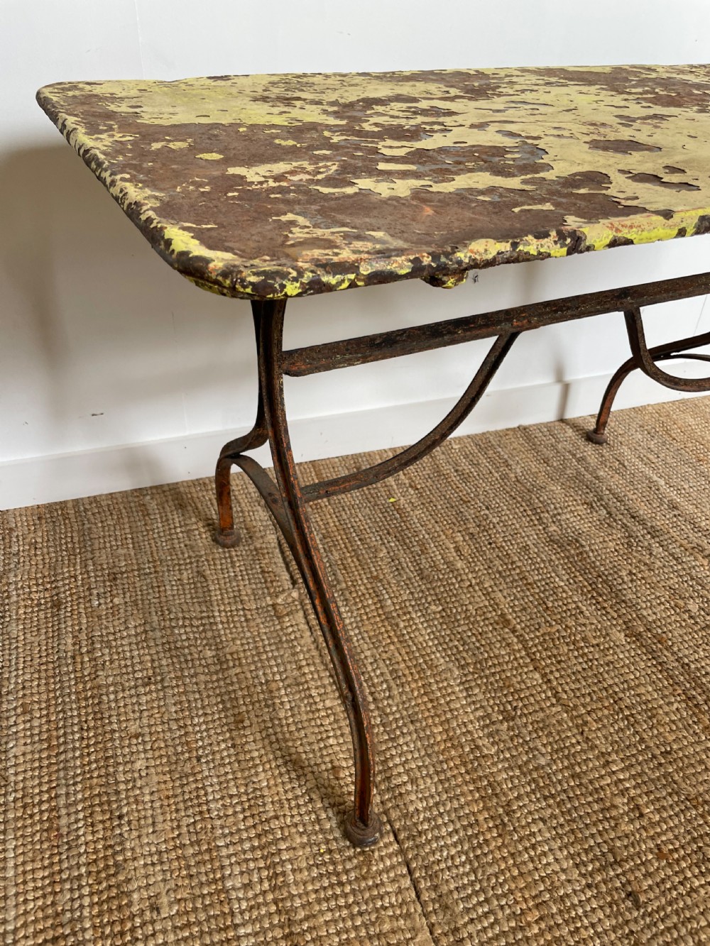 Cast iron garden table  View VII
