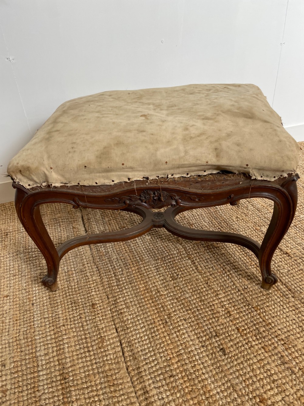 Louis XVI style walnut footstool  View IV