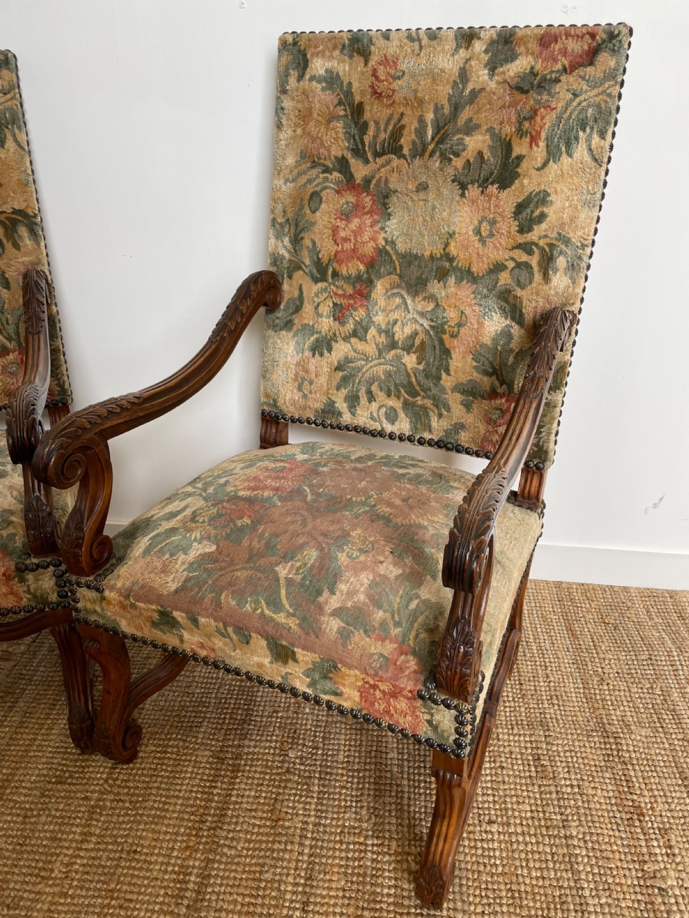Great pair of oak framed armchairs  View VII