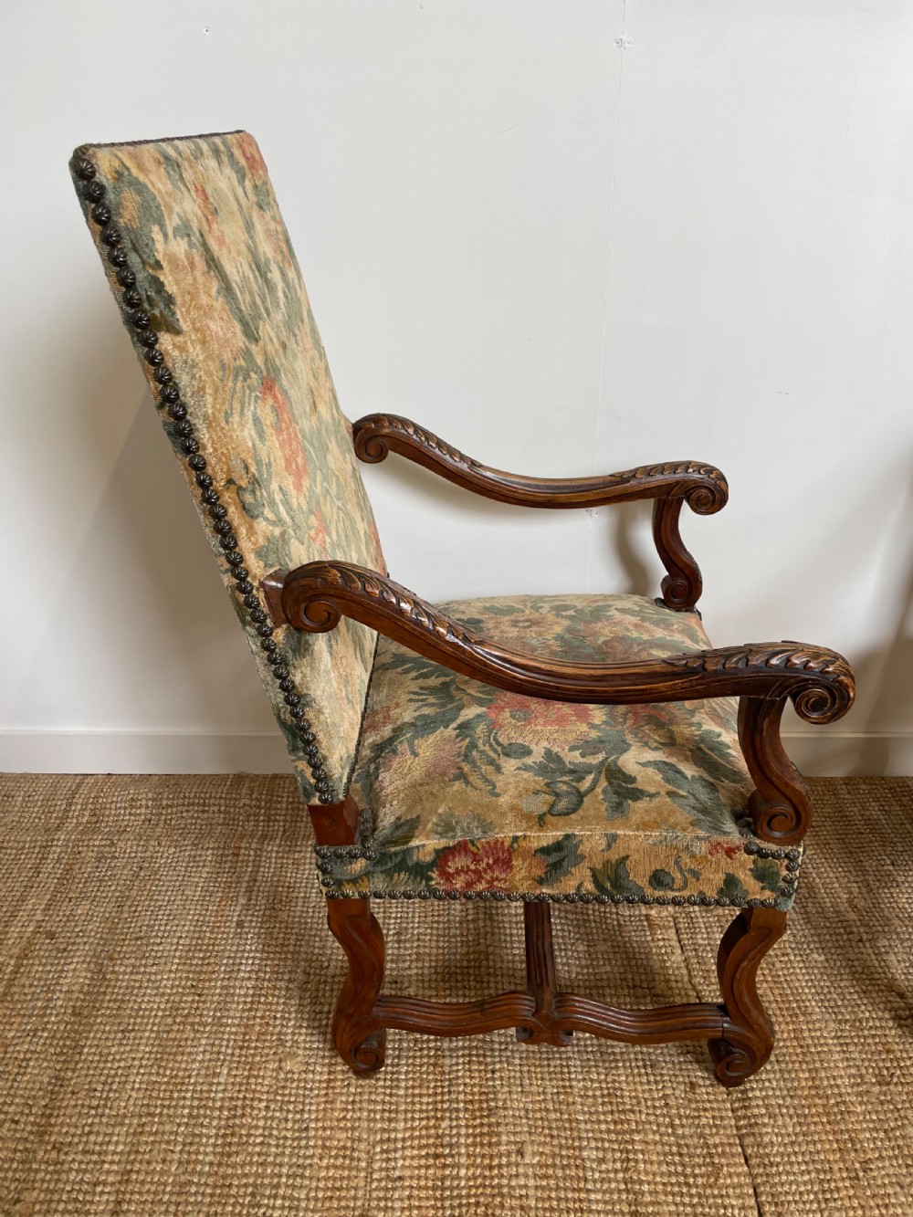 Great pair of oak framed armchairs  View VIII