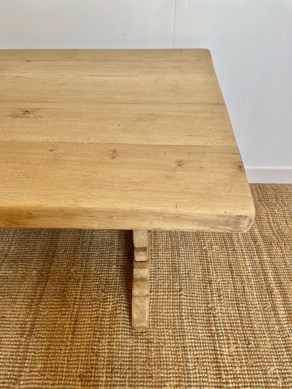 Scrubbed oak refectory table / farmhouse table  View II