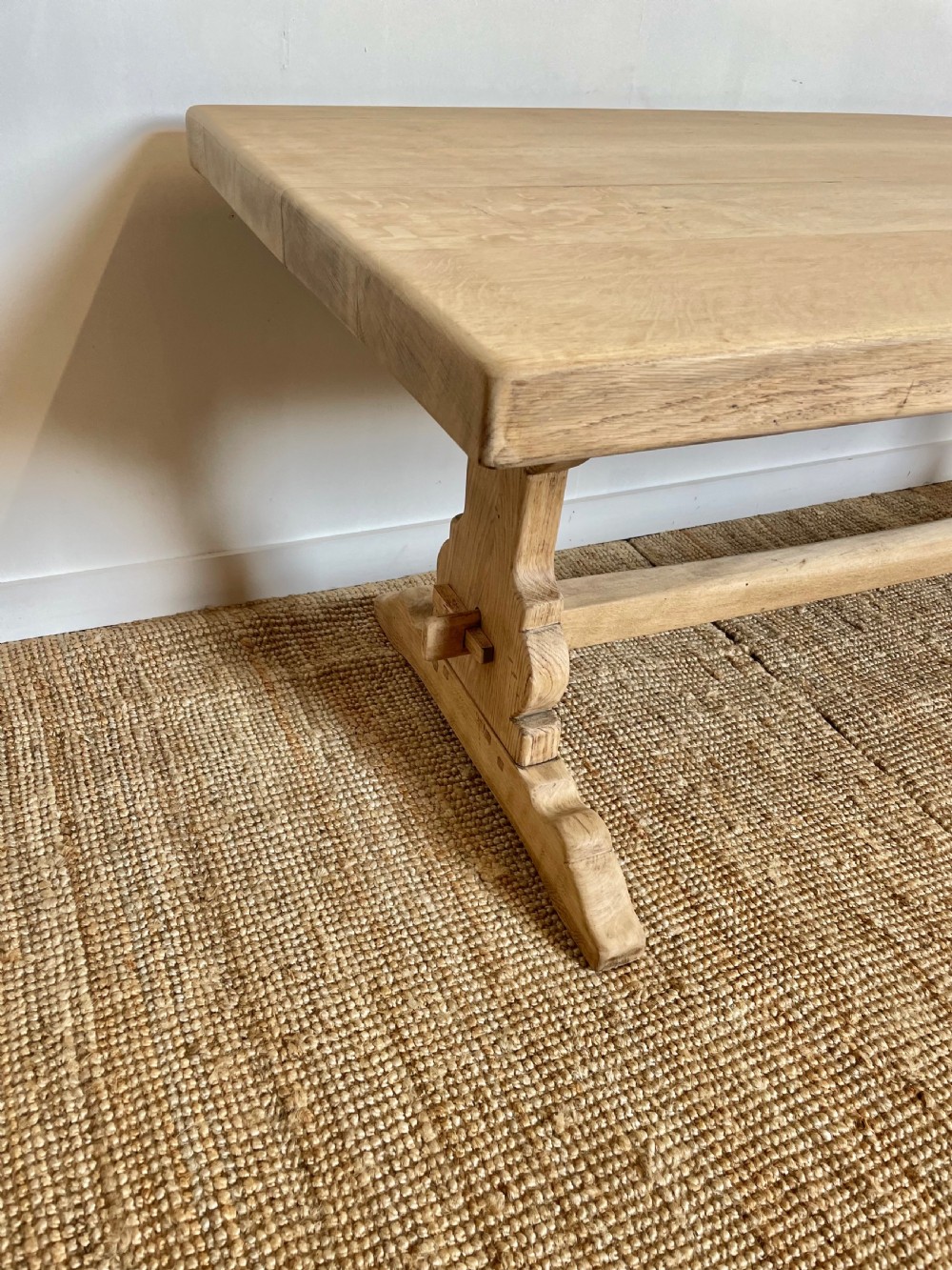 Scrubbed oak refectory table / farmhouse table  View VII