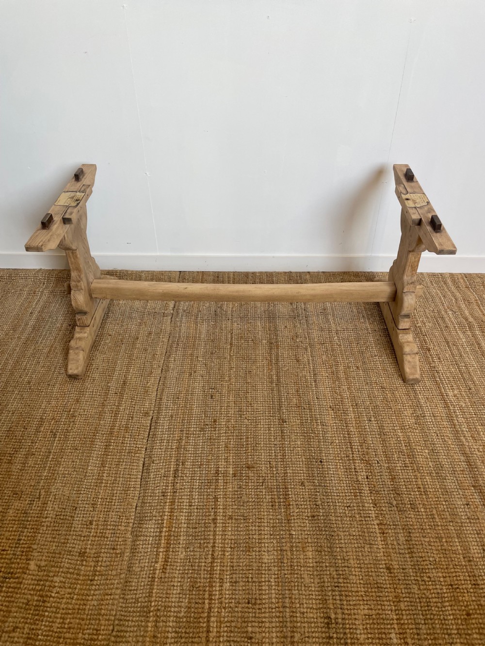 Scrubbed oak refectory table / farmhouse table  View IX