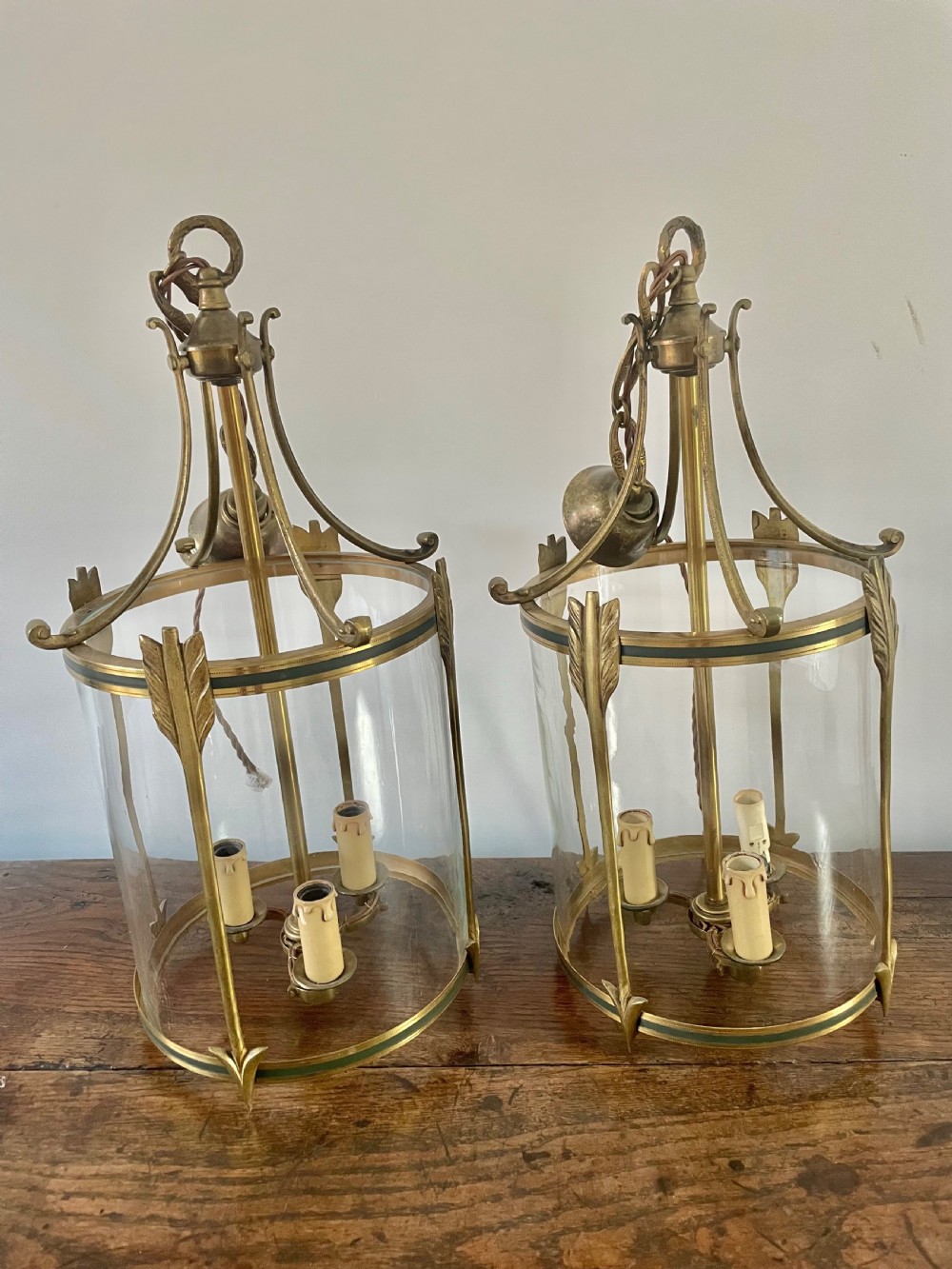 Pair of hallway lanterns 